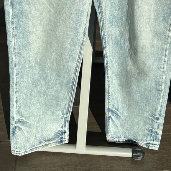 90s Boyfriend Jean - Picture 4 of 4